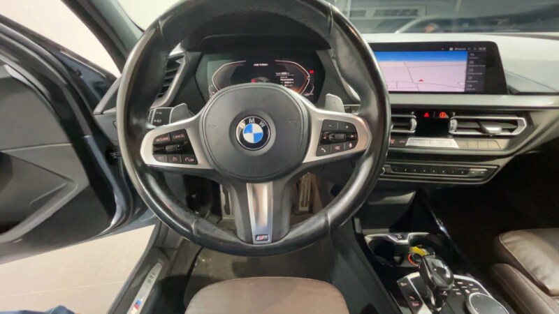 BMW Serie 1       (F40) M 135i xDrive