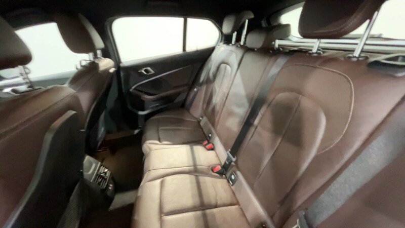 BMW Serie 1       (F40) M 135i xDrive