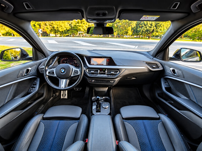 BMW Serie 1       (F40) 116d 5p. Msport