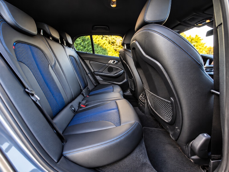 BMW Serie 1       (F40) 116d 5p. Msport