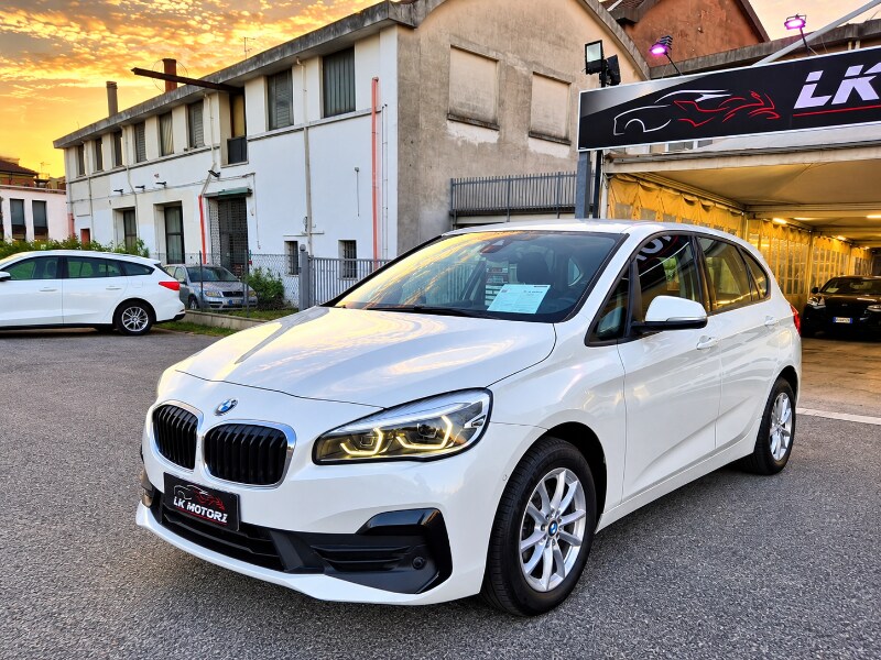 BMW Serie 2 A.T.  (F45) 216d Active Tourer Business
