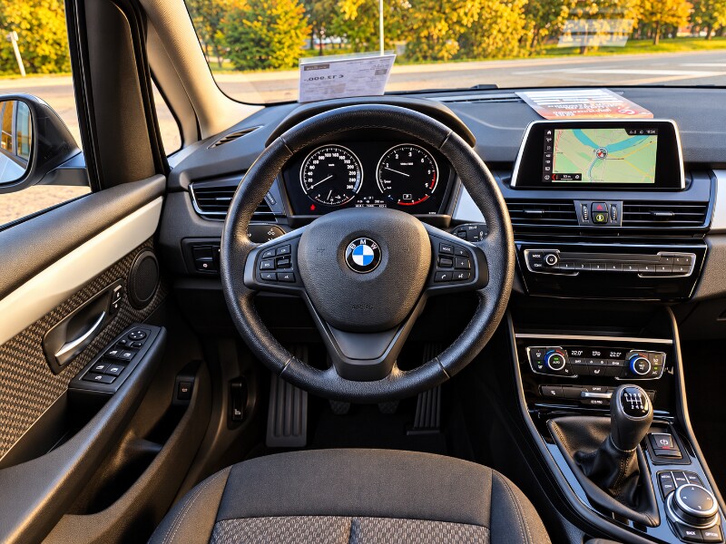 BMW Serie 2 G.T.  (F46) 216d Gran Tourer Business