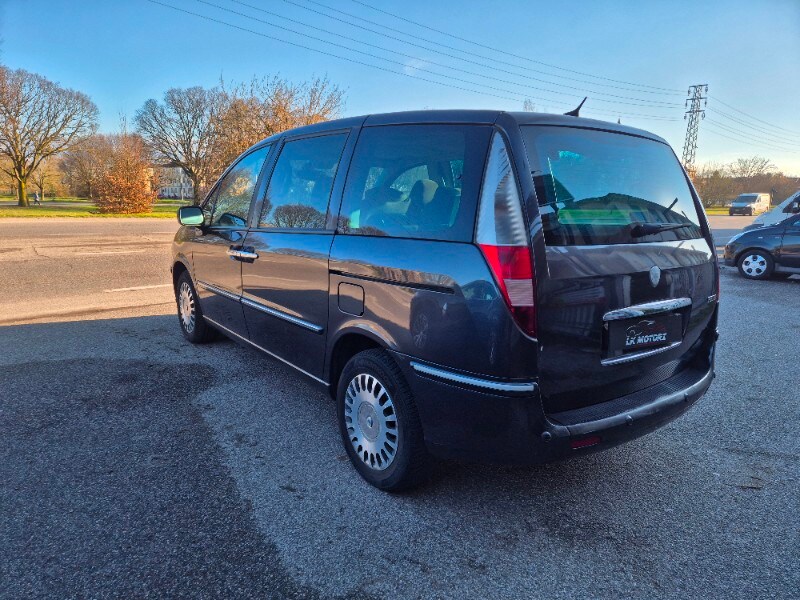 LANCIA Phedra 2.2 MJT Oro