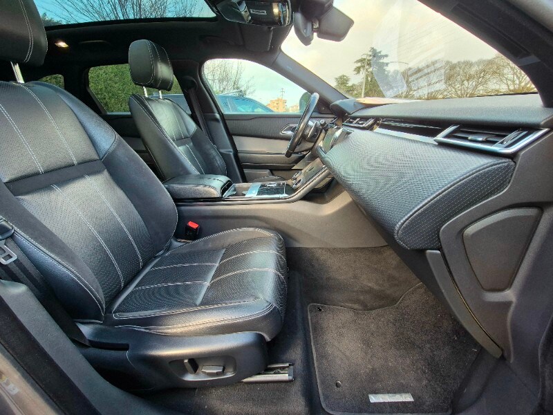 LAND ROVER Range Rover Velar Range Rover Velar 2.0D I4 240 CV R-Dynamic SE