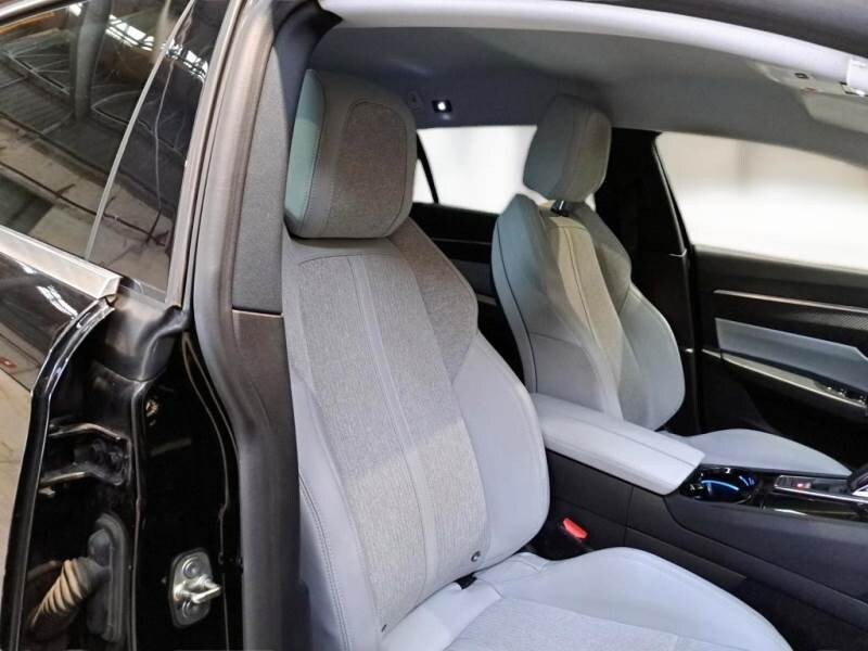 PEUGEOT 508 2ª serie 508 Plug-in Hybrid 225 e-EAT8 SW Allure