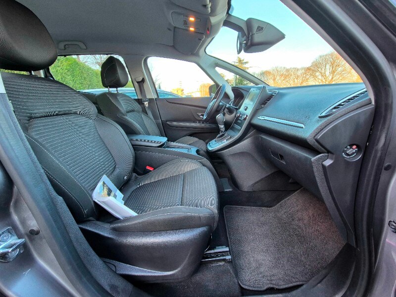 RENAULT Grand Scénic dCi 8V 110 CV EDC Energy Business