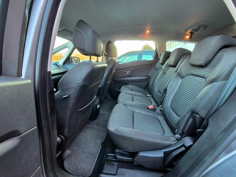 RENAULT Grand Scénic dCi 8V 110 CV EDC Energy Business