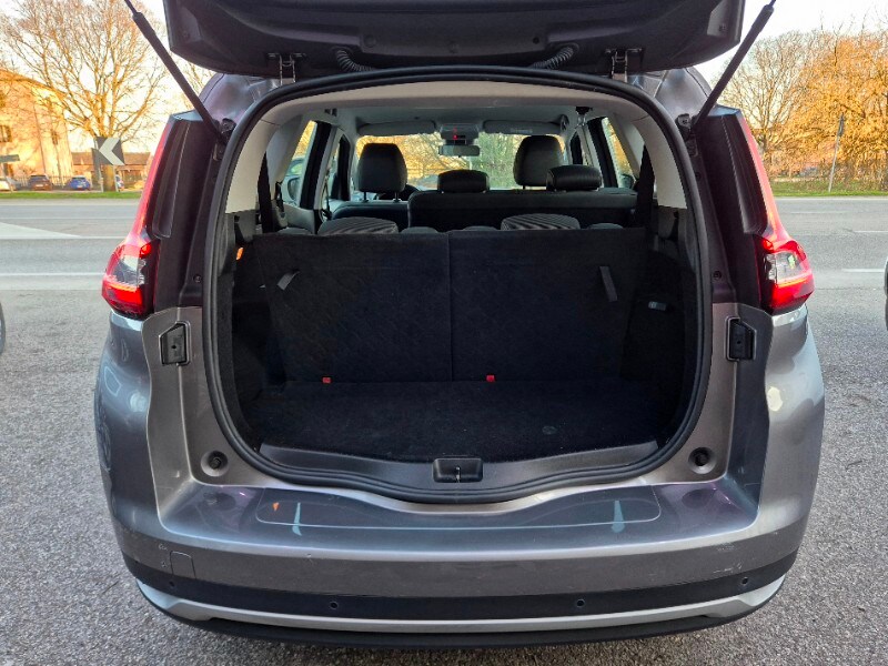 RENAULT Grand Scénic dCi 8V 110 CV EDC Energy Business