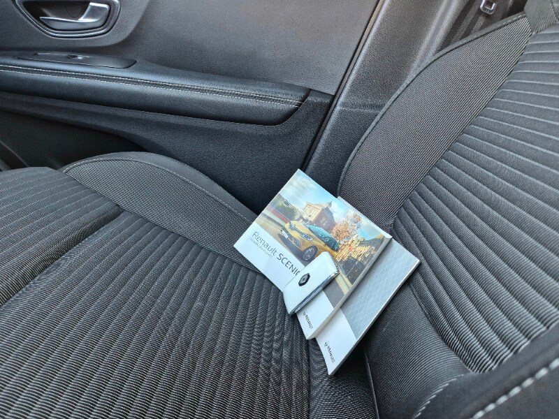 RENAULT Grand Scénic dCi 8V 110 CV EDC Energy Business