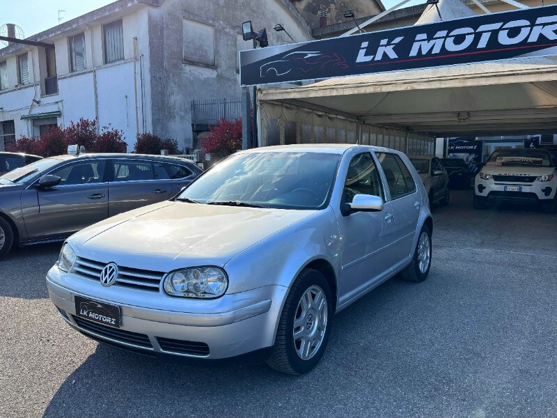 Foto VOLKSWAGEN Golf 4ª serie