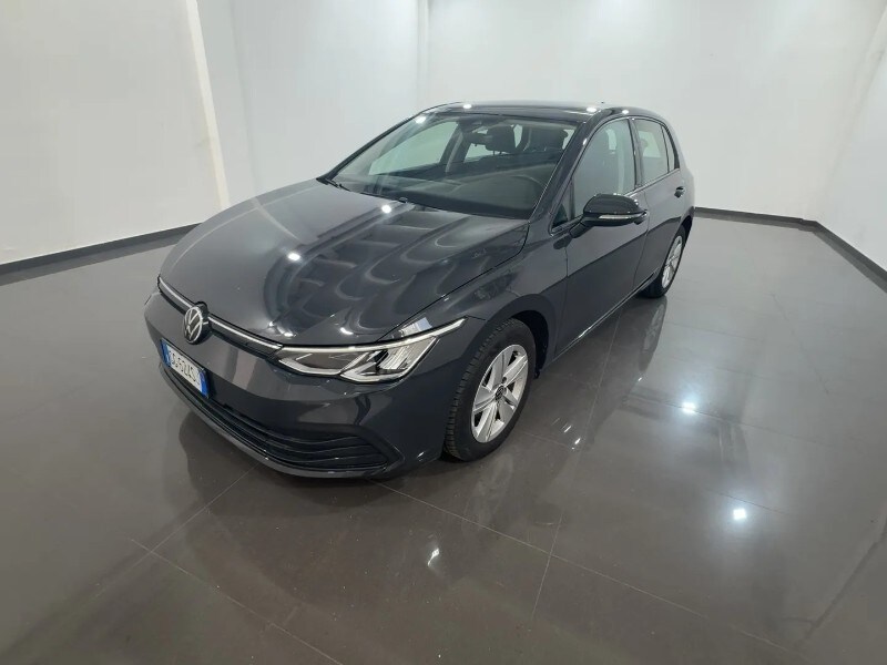 VOLKSWAGEN Golf 8ª serie