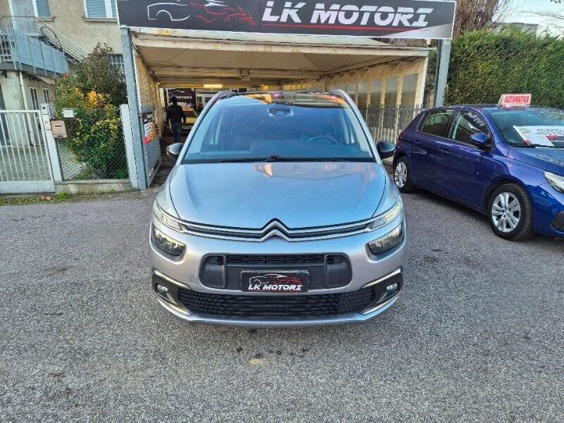 Citroën Grand C4 SpaceTour.